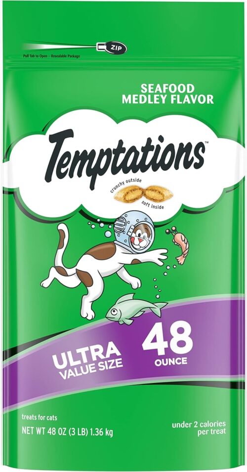 Temptations Classic Crunchy and Soft Cat Treats Seafood Medley Flavor, 30 oz. Tub - Image 60