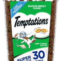 Temptations Classic Crunchy and Soft Cat Treats Seafood Medley Flavor, 30 oz. Tub